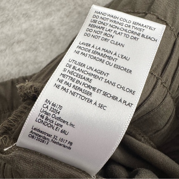 Free People Ali High Waist Balloon Beach Pants Army Olive Green Harem NWT - Picture 12 of 13